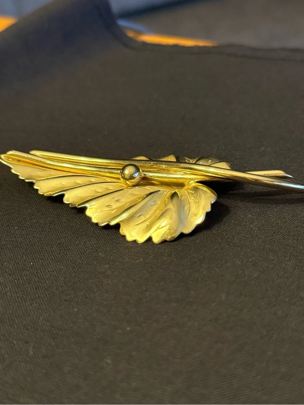 Large Gold Tone Leaf Brooch 4”